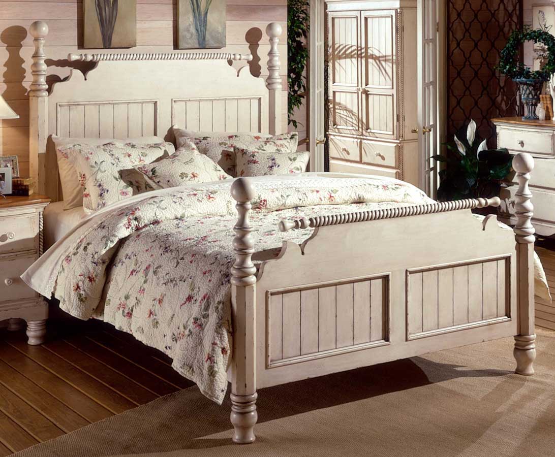 White Vintage Bed 72